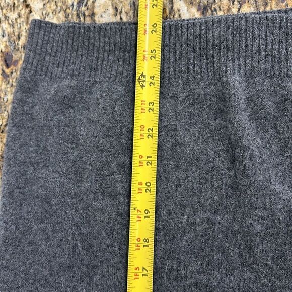 Brooks Brothers Scottish Lambswool Gray Vest Sleeveless Sweater Size L - Picture 7 of 7